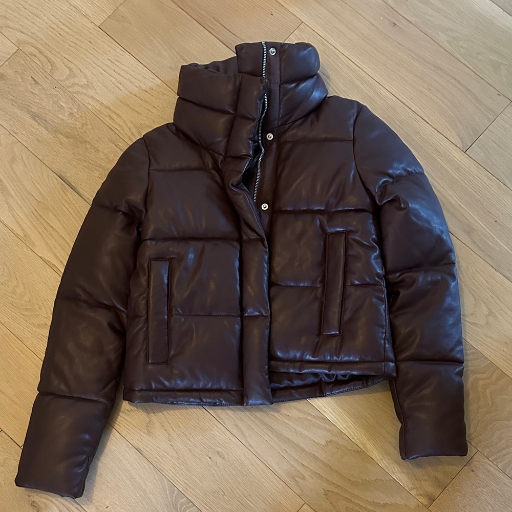 Abercrombie Women's Brown Puffer Jacket